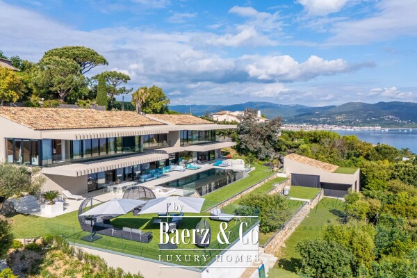 photo 1 Contemporary Villa with Panoramic Views over the Gulf of Saint-Tropez – Gassin