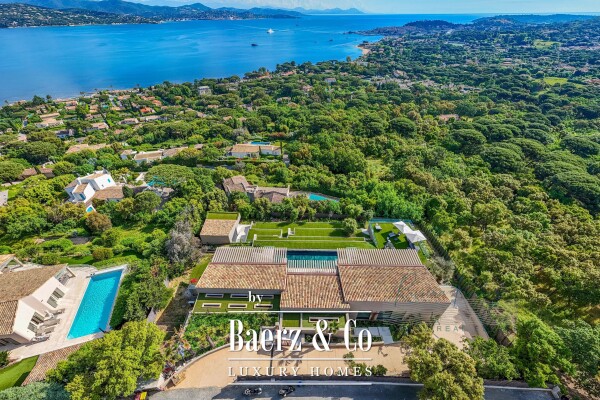 photo 3 Contemporary Villa with Panoramic Views over the Gulf of Saint-Tropez – Gassin