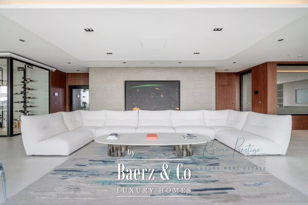 photo 9 Contemporary Villa with Panoramic Views over the Gulf of Saint-Tropez – Gassin