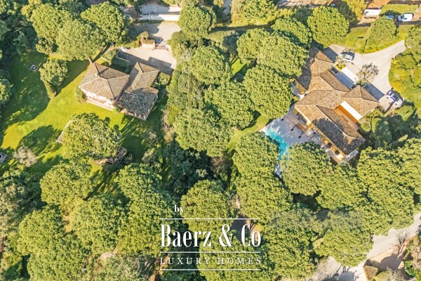 photo 10 Provençal Villa with Swimming Pool Just 5 Minutes from the Heart of Saint-Tropez
