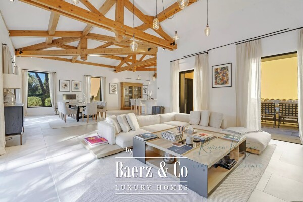 photo 5 Mediterranean Villa Just 5 Minutes from the Heart of Saint-Tropez