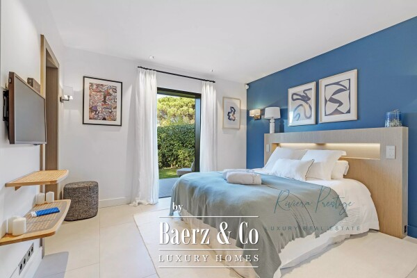 photo 15 Mediterranean Villa Just 5 Minutes from the Heart of Saint-Tropez
